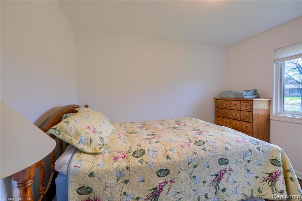 950 Alfalfa Drive, Lapeer, MI 48446 — Photo 19