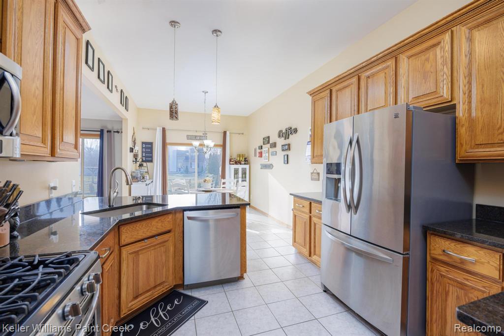 54669 Shady Creek Drive, New Baltimore, MI 48047 — Photo 14