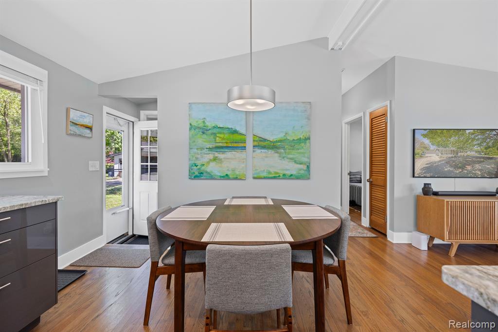 2710 Radcliffe Avenue, Ann Arbor, MI 48104 — Photo 10