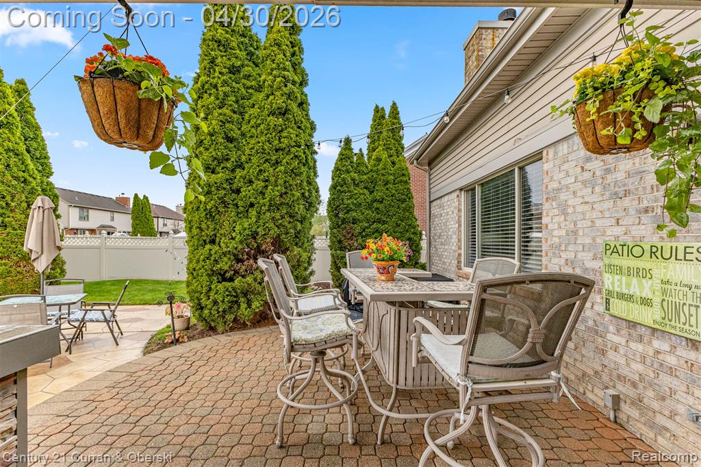 15225 Heatherwood, Southgate, MI 48195 — Photo 61