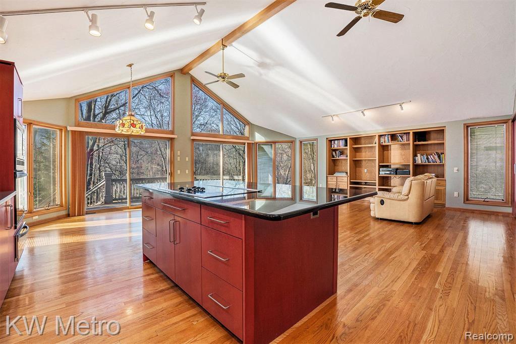 6545 PARK VALLEY Drive, Clarkston, MI 48348 — Photo 7