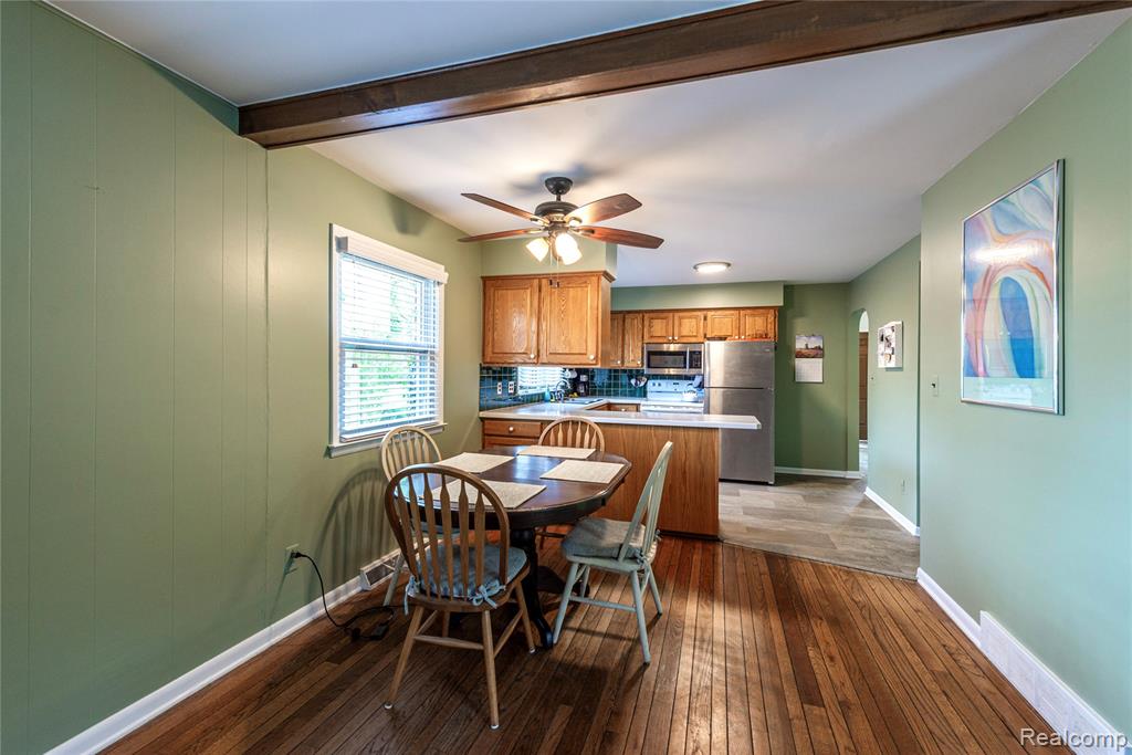 4220 Arlington Drive, Royal Oak, MI 48073 — Photo 9
