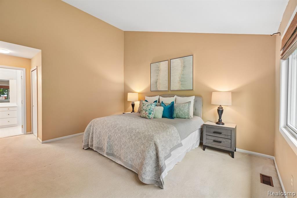 42738 Wimbleton Way, Novi, MI 48377 — Photo 19