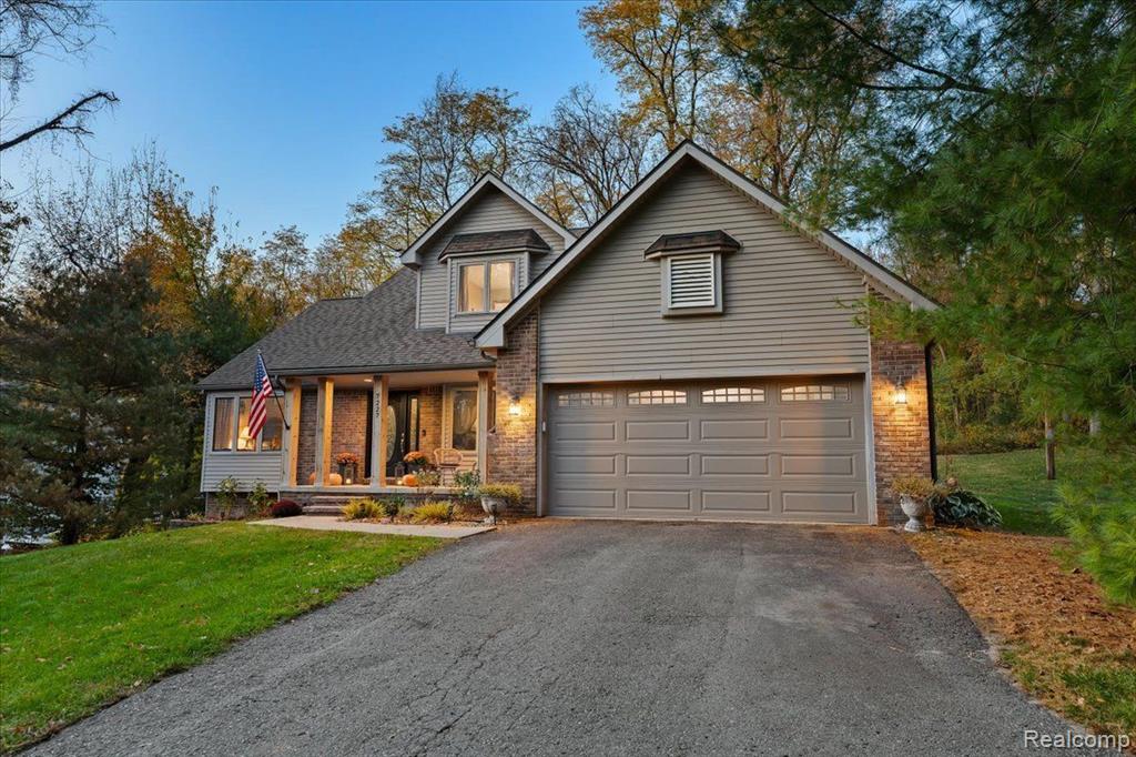 7227 COWELL Road, Brighton, MI 48116 — Photo 48