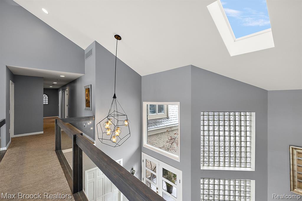 3540 Erie Drive, Orchard Lake Village, MI 48324 — Photo 16