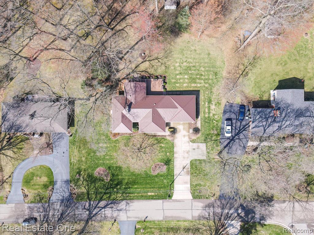 488 ORCHARDALE Drive, Rochester Hills, MI 48309 — Photo 12