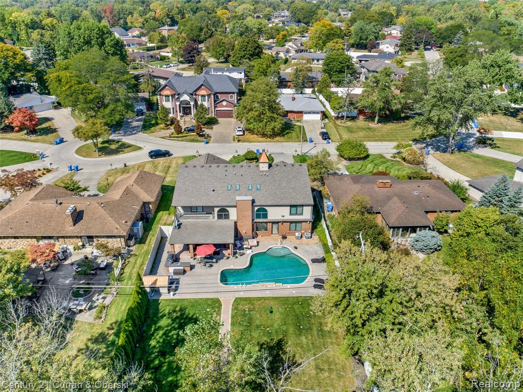 5984 Campus Drive, Dearborn Heights, MI 48127 — Photo 44
