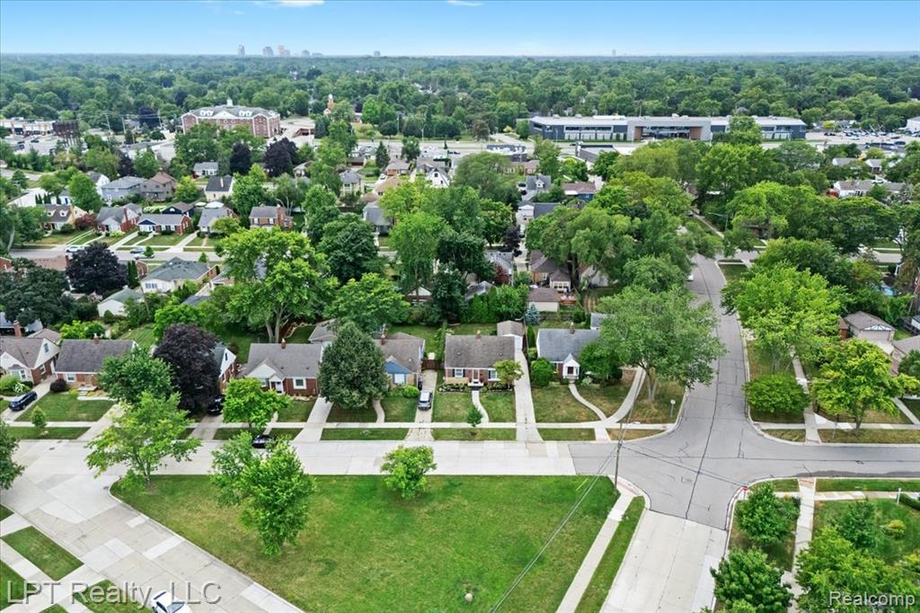 4357 Robinwood Avenue, Royal Oak, MI 48073 — Photo 41
