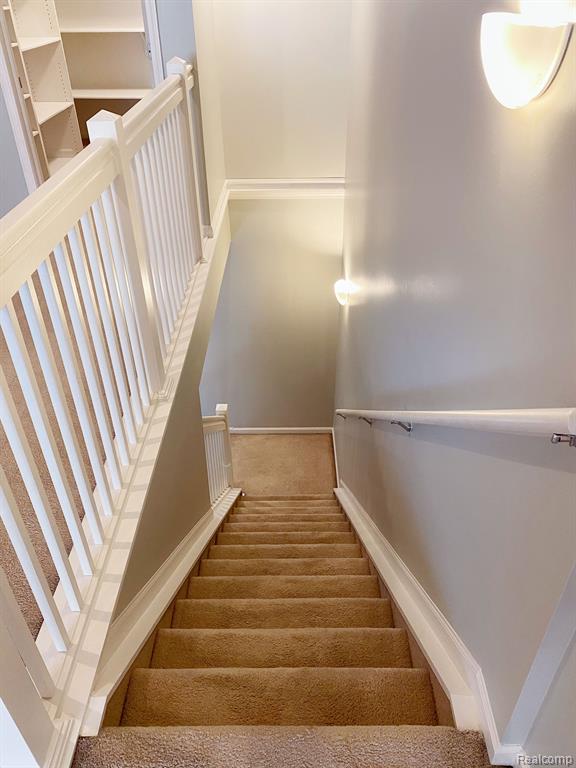 608 LEWIS Street, Birmingham, MI 48009 — Photo 32