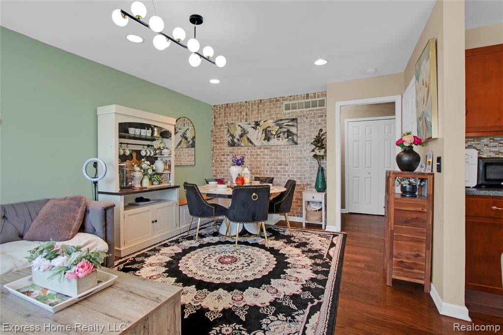 25244 INDEPENDENCE Trail, Warren, MI 48089 — Photo 15
