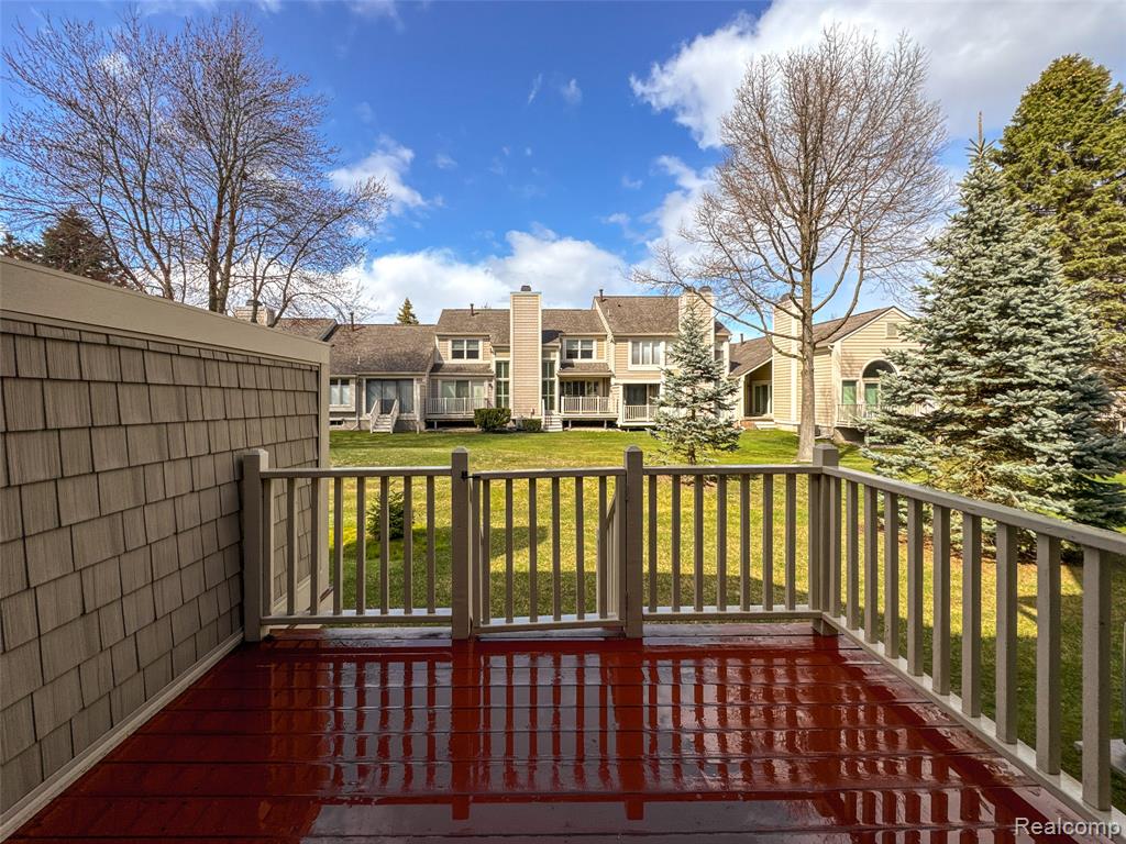 741 Briar Hill Lane, 111, Bloomfield Hills, MI 48304 — Photo 10
