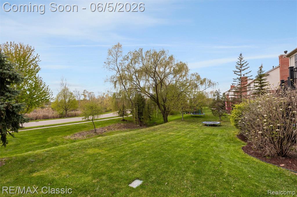 45201 Jacob Drive, Novi, MI — Photo 57