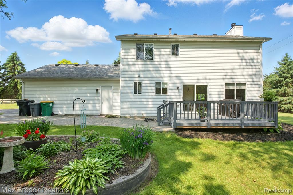 7950 Sandmar Lane, Davisburg, MI 48350 — Photo 31