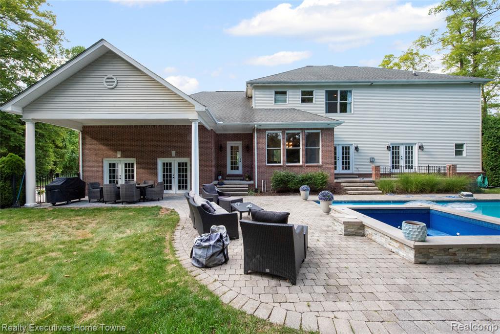 3279 SHOREWOOD Avenue, Fort Gratiot, MI 48059 — Photo 5