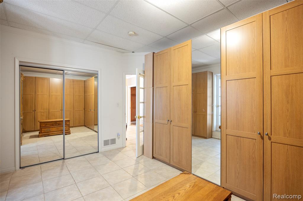 41841 S Service Drive, Belleville, MI 48111 — Photo 23