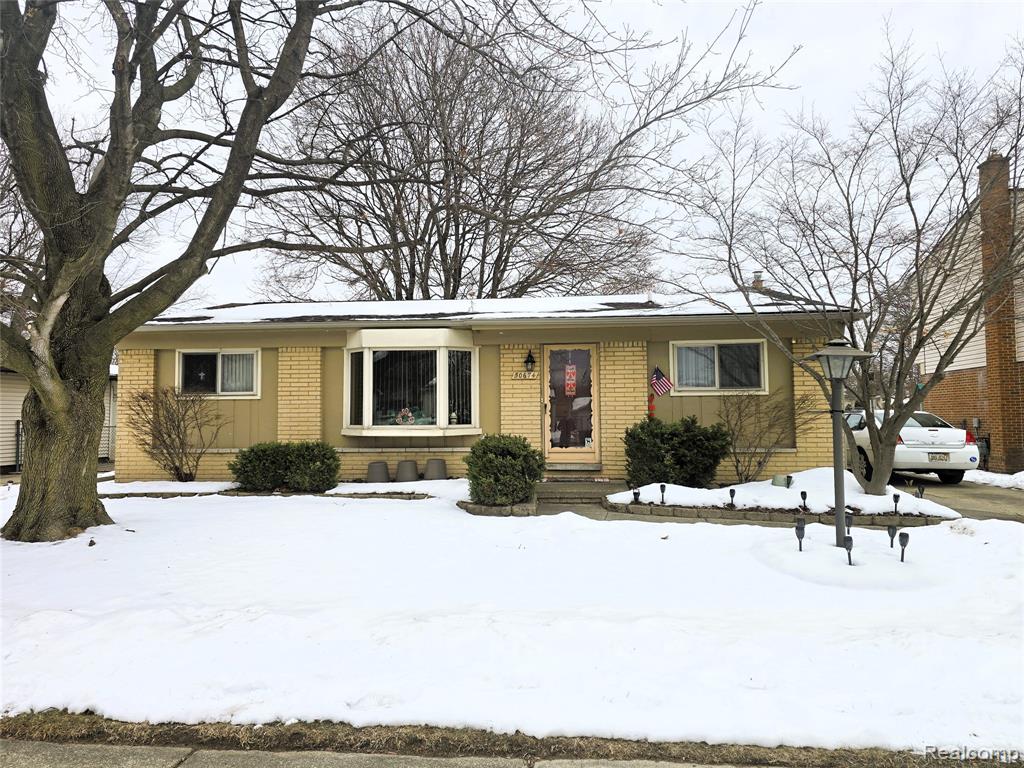 50674 Bower Drive, Chesterfield, MI 48047 — front exterior