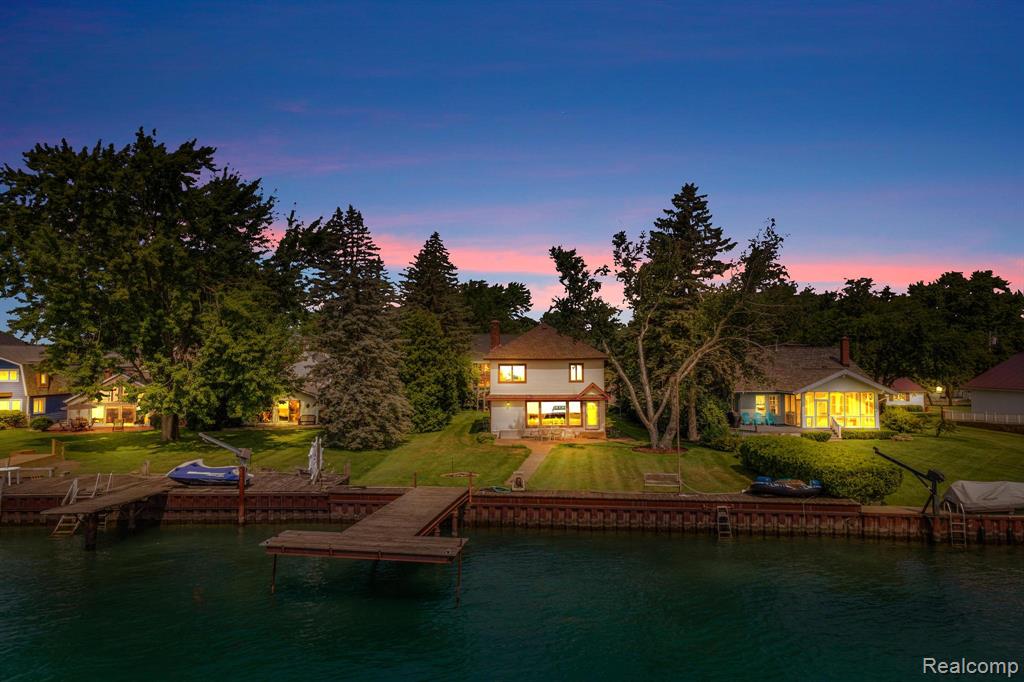 429 Edgewater, Algonac, MI 48001 — Photo 4