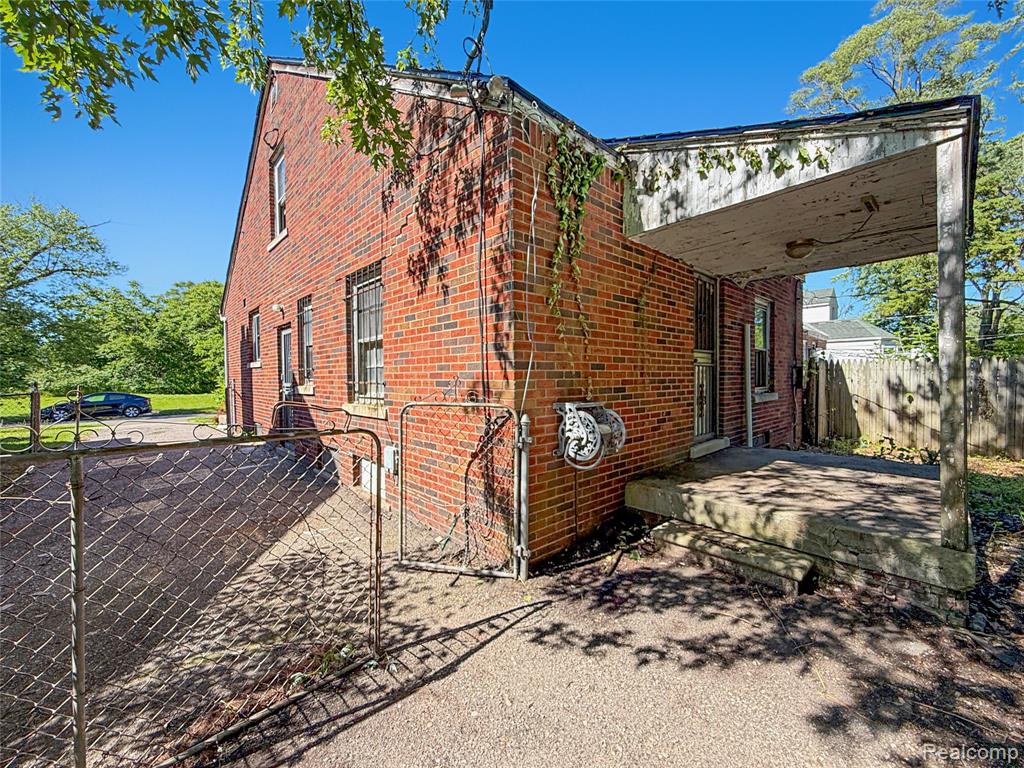 13334 Elmdale Street, Detroit, MI 48213 — Photo 38