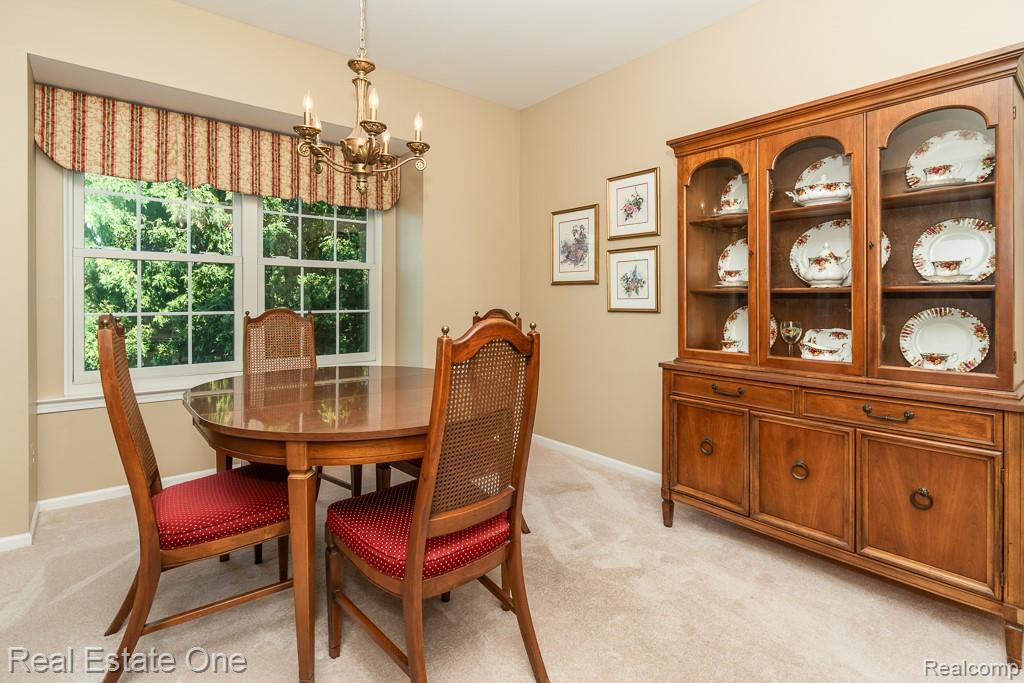 5936 Creekside Drive, 87, Troy, MI 48085 — Photo 8