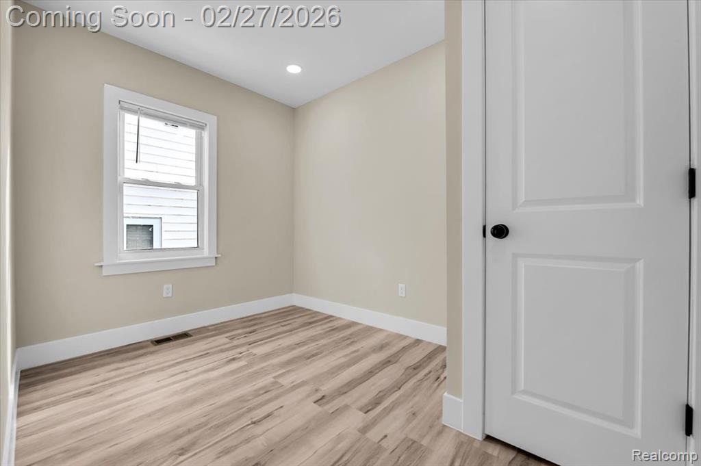 617 McKeighan Avenue, Flint, MI 48507 — Photo 12