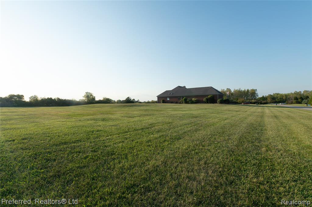 9769 Fawnwood Drive, Carleton, MI 48117 — Photo 49