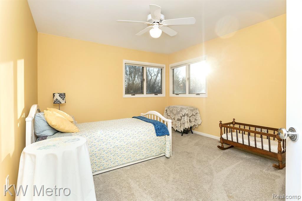 685 TRINWAY Drive, Troy, MI 48085 — Photo 31