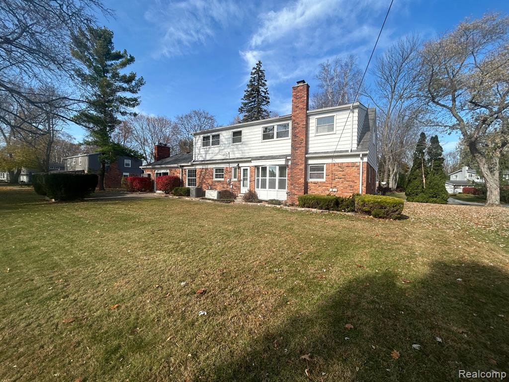 5659 KINGSMILL, Bloomfield Hills, MI — Photo 50