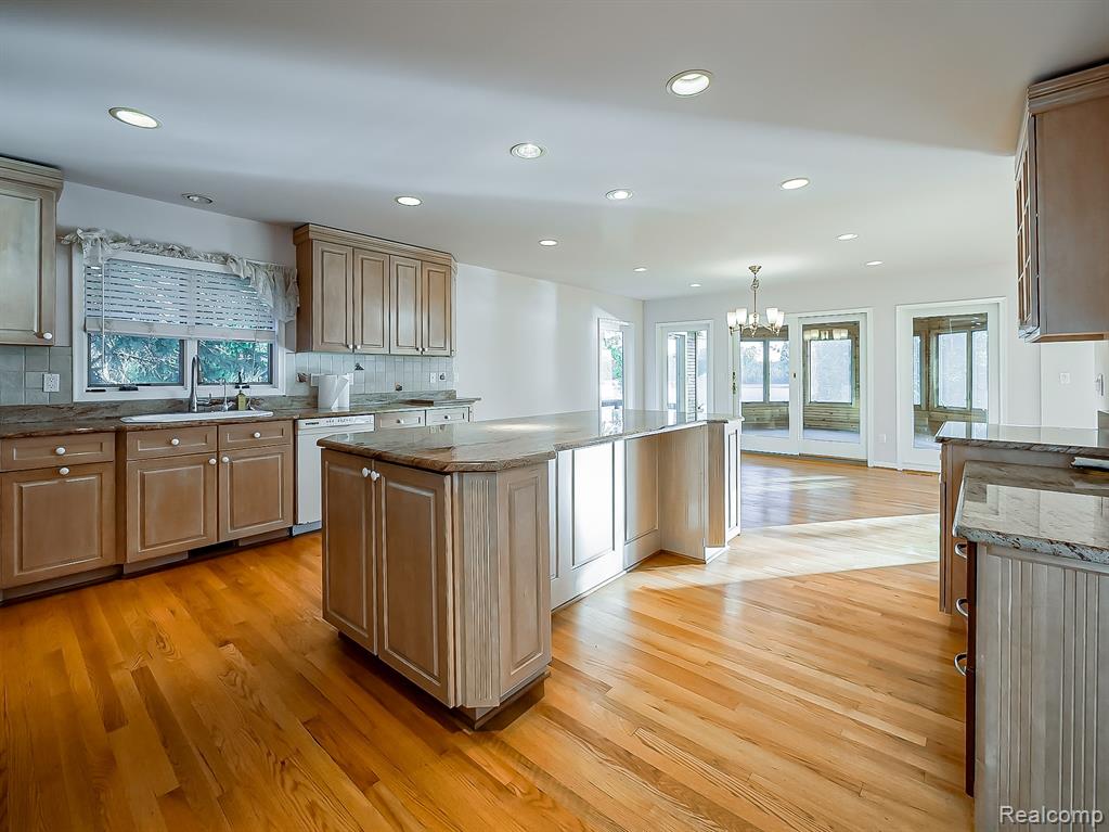 4437 Dora Lane, Independence, MI — Photo 4