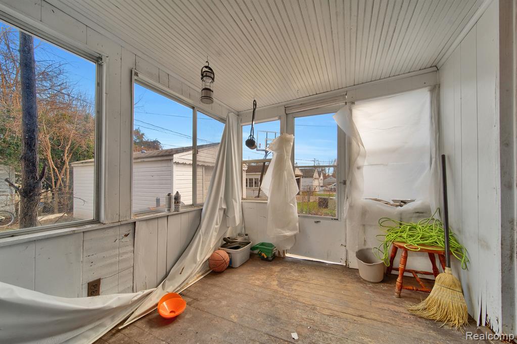5540 MARSEILLES Street, Detroit, MI 48224 — Photo 16