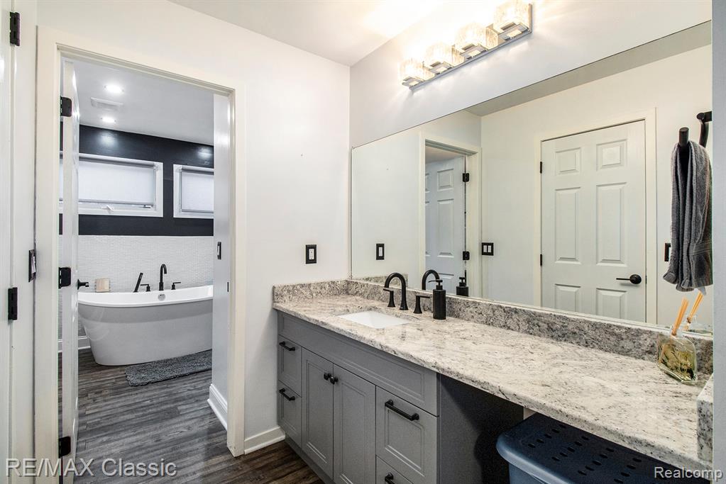 8789 El Dorado Drive, White Lake, MI — Photo 15