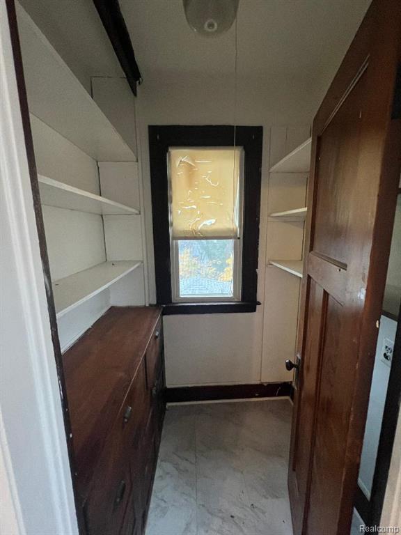 5024 Seminole, Detroit, MI 48213 — Photo 3