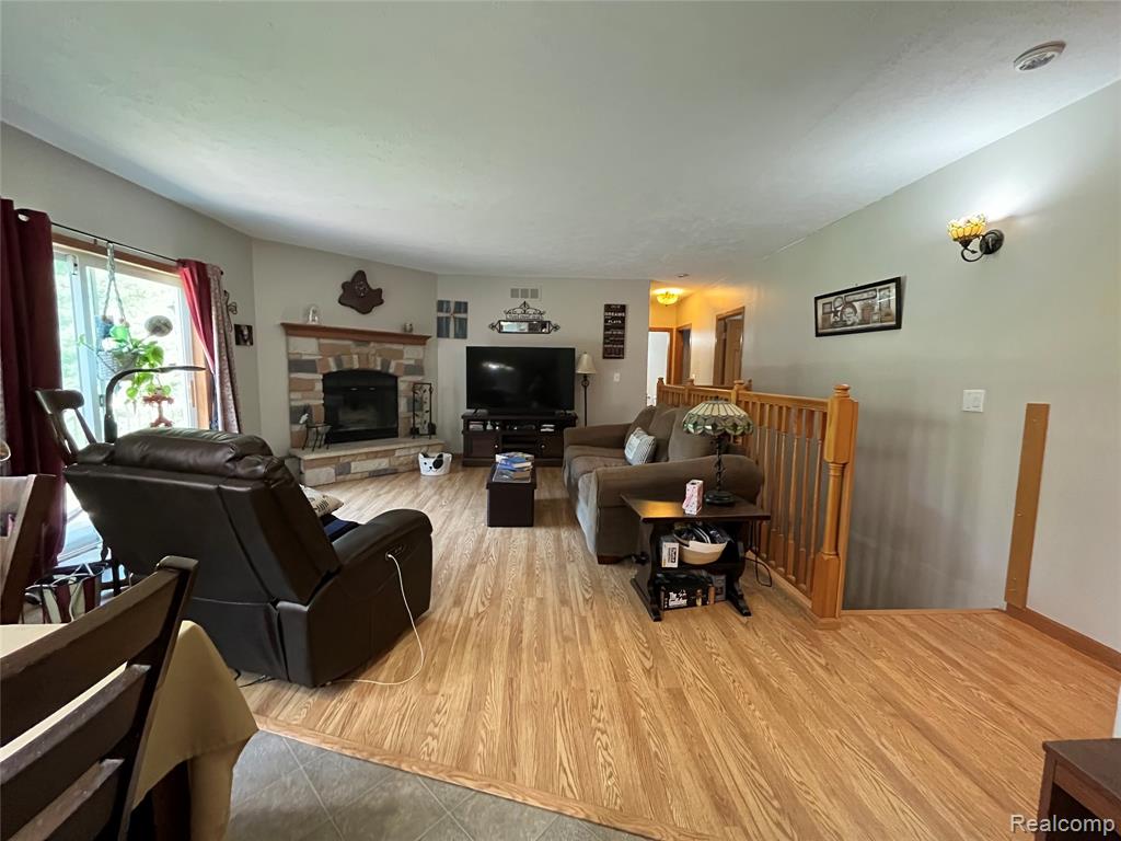 28524 Elwell Road, Belleville, MI 48111 — Photo 58