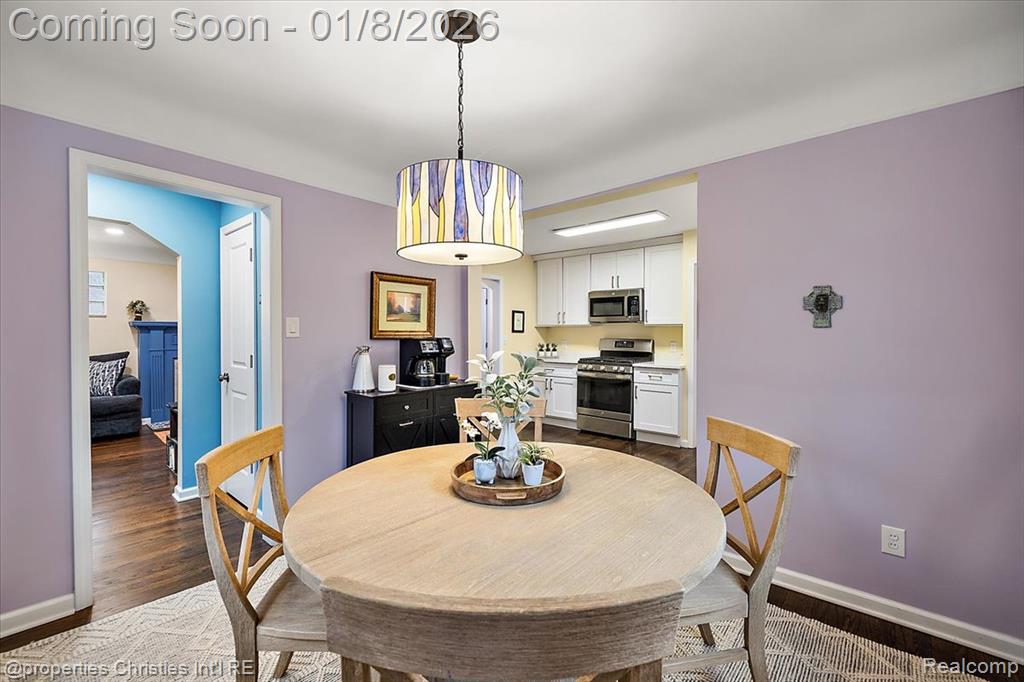 13365 Winchester Avenue, Huntington Woods, MI — Photo 20