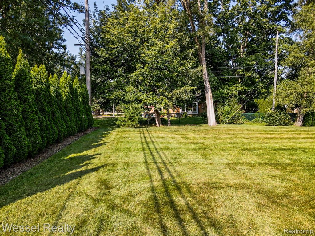 53121 Franklin Drive, Shelby Twp, MI 48316 — Photo 33