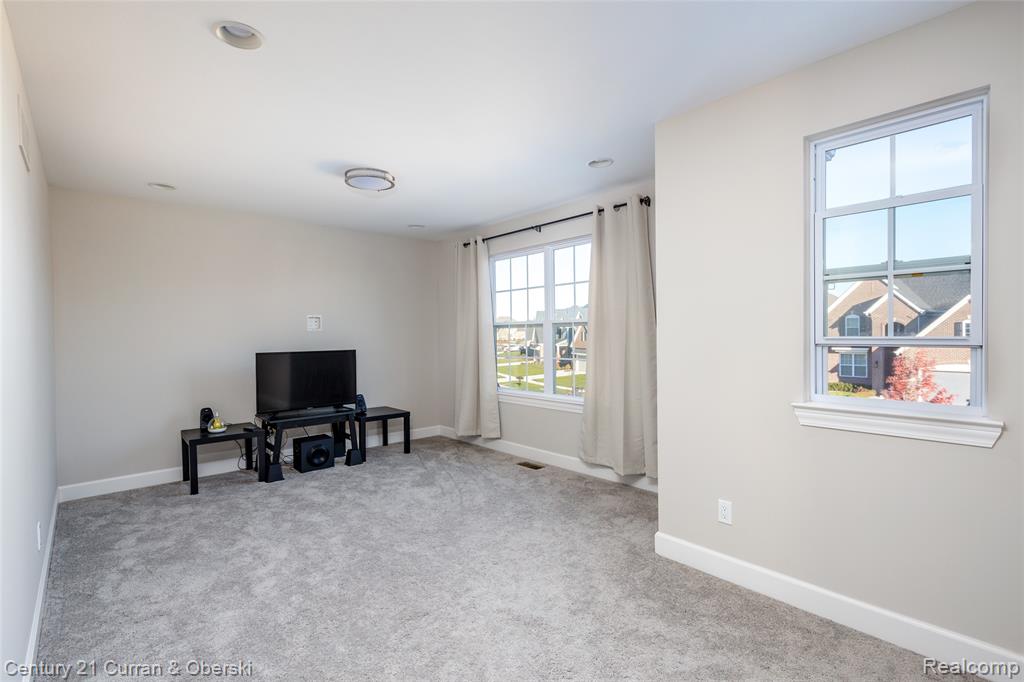 47749 Fieldstone Drive, Northville, MI — Photo 20