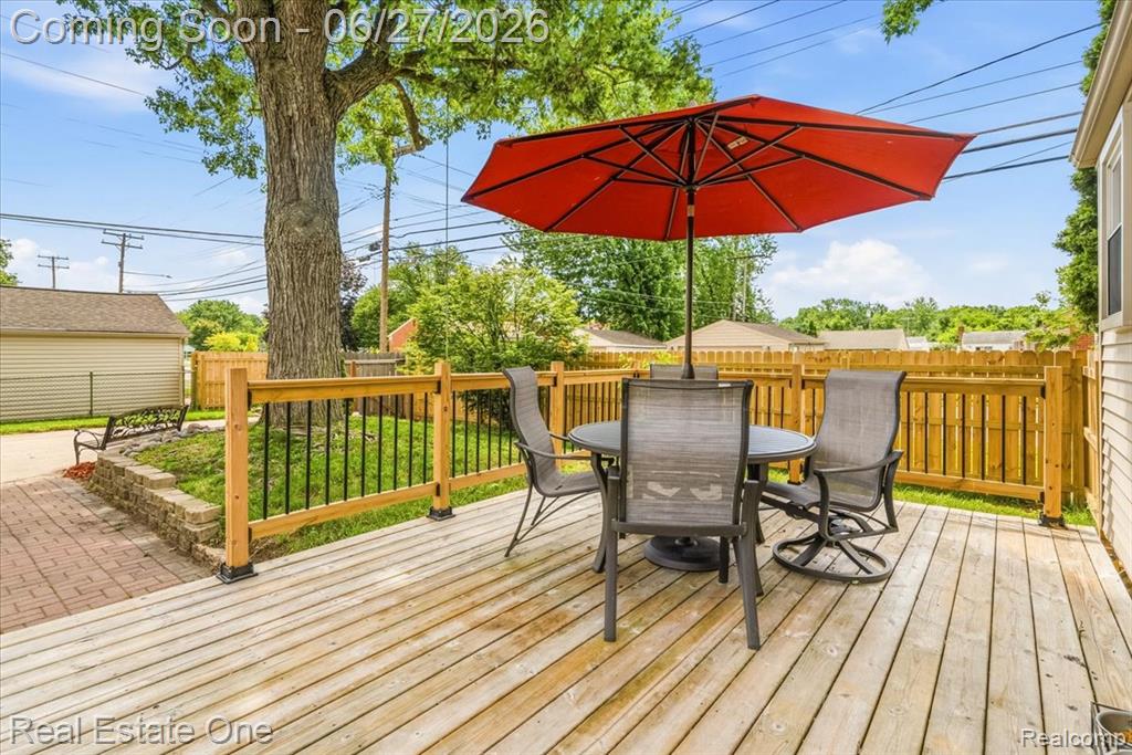 9900 Brookfield Street, Livonia, MI 48150 — Photo 13