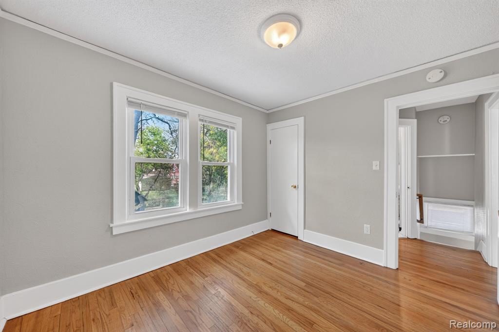 582 E Drayton Street, Ferndale, MI 48220 — Photo 24