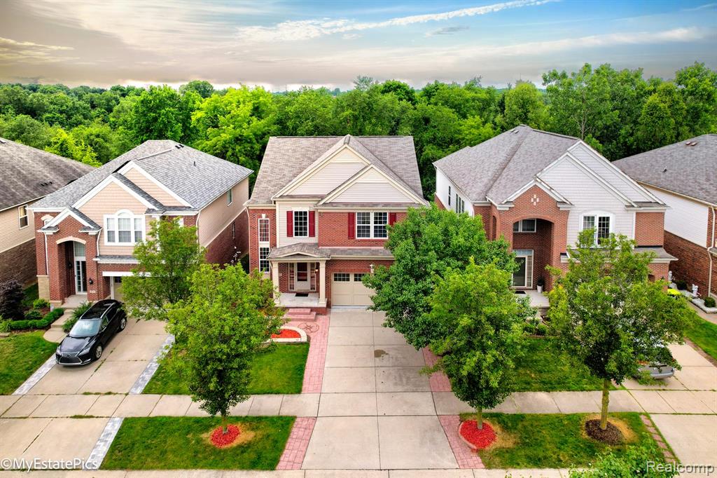 45149 Bartlett Drive, Novi, MI — Photo 2
