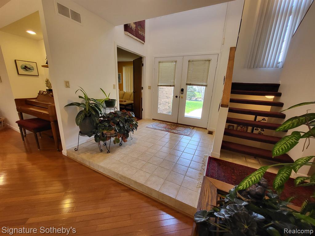 6358 TIMBERWOOD S, West Bloomfield, MI — Photo 14