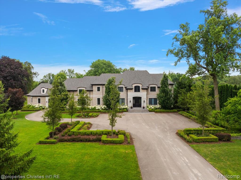 5385 Longmeadow Road, Bloomfield Hills, MI 48304 — front exterior