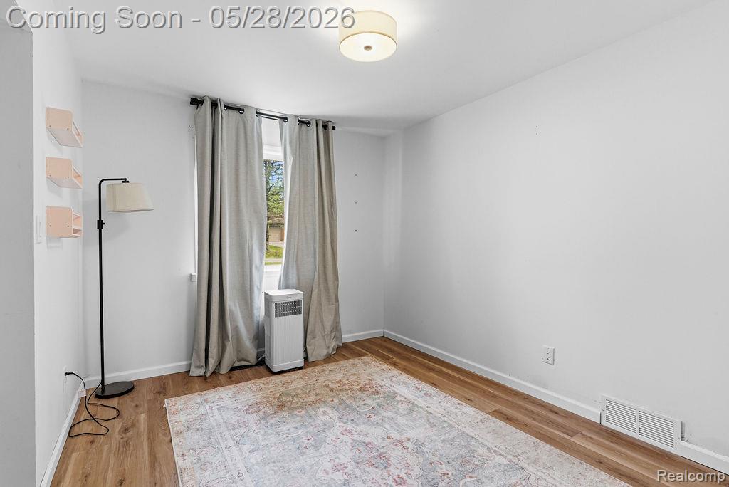 233 Peninsula Lake Drive, Highland, MI — Photo 29