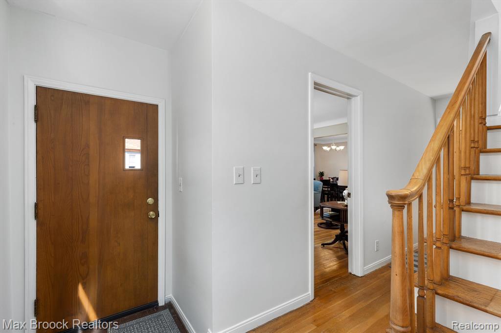 432 W CAMBOURNE Street, Ferndale, MI 48220 — Photo 5