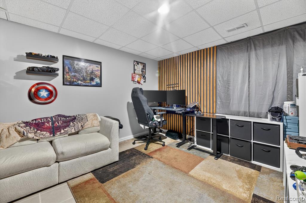 4185 Oak Street, Grand Blanc, MI 48439 — Photo 28