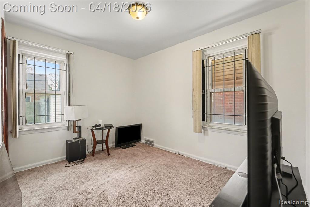 20022 Hanna Street, Highland Park, MI 48203 — Photo 14
