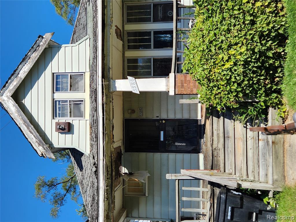 5586 Lemay, Detroit, MI 48213 — Photo 2