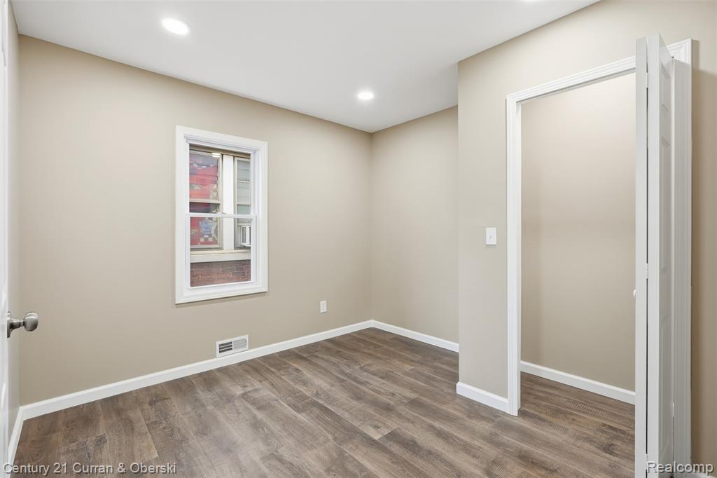 8063 Gartner Street, Detroit, MI 48209 — Photo 18