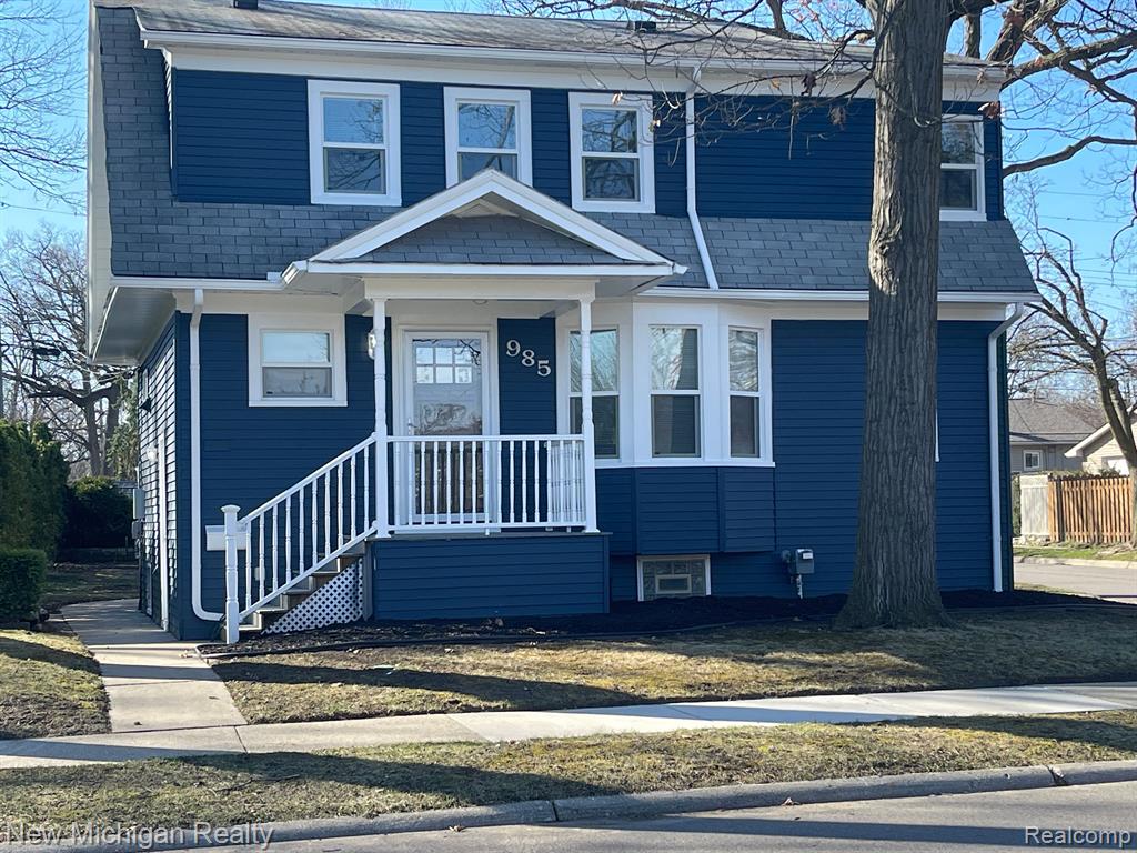 985 W Hazelhurst Street, Ferndale, MI 48220 — front exterior