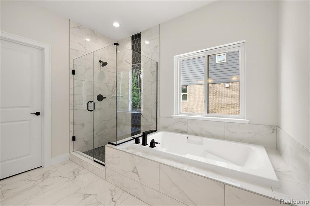 50724 Timberstone Drive, Macomb, MI 48042 — Photo 29
