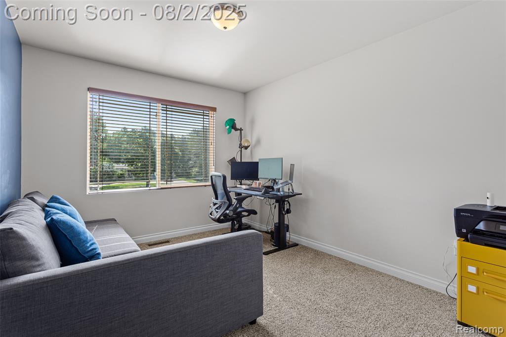 710 Pine Tree Road, Lake Orion, MI 48362 — Photo 25