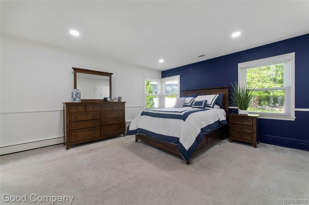 4230 Orchard Way, Bloomfield Hills, MI 48301 — Photo 36